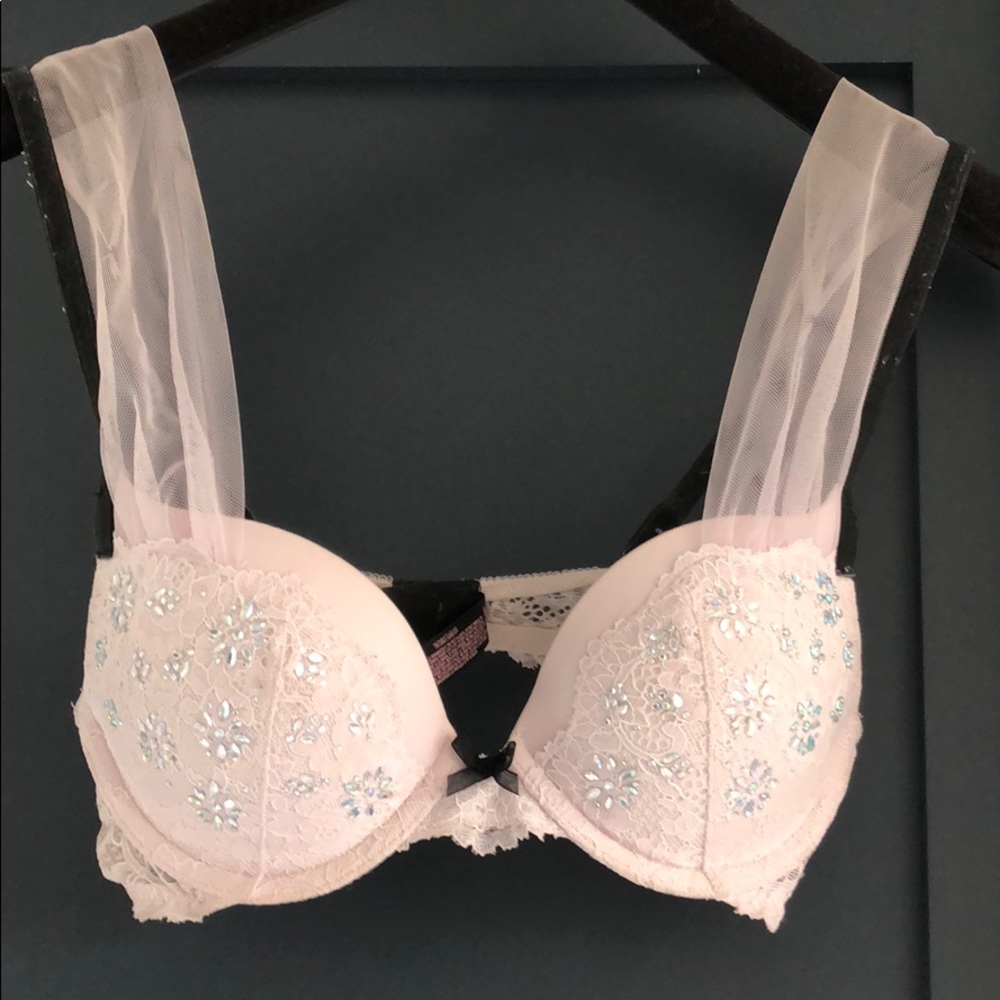 Victoria’s Secret Bra